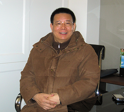 董事局主席边锡明 边锡明