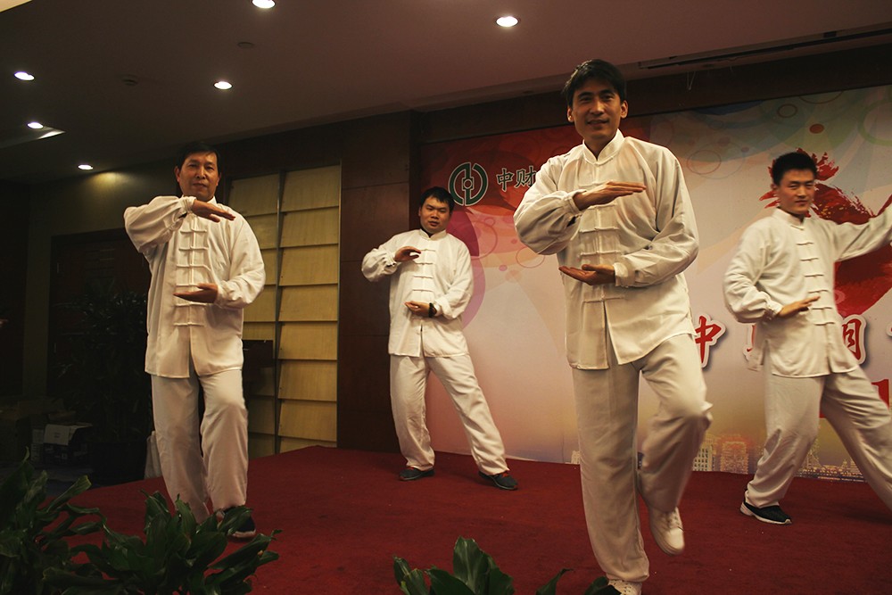 482815876d757dbd02.jpg 482815876d757dbd02.jpg