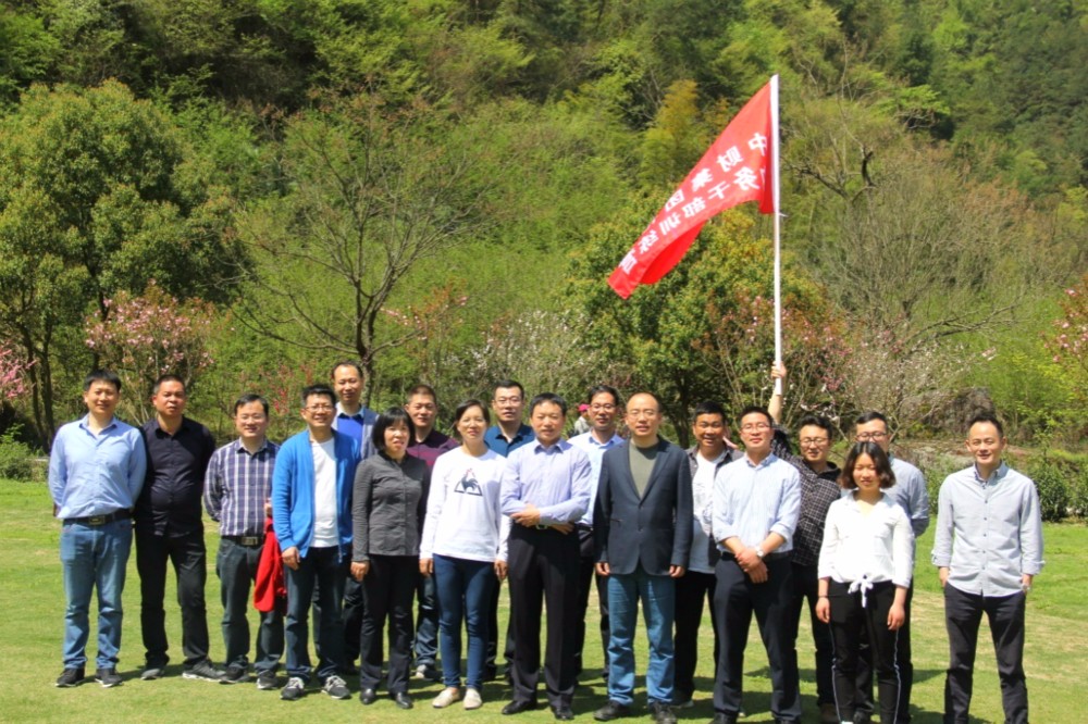 925535abc9f01ce7cd.jpg 925535abc9f01ce7cd.jpg