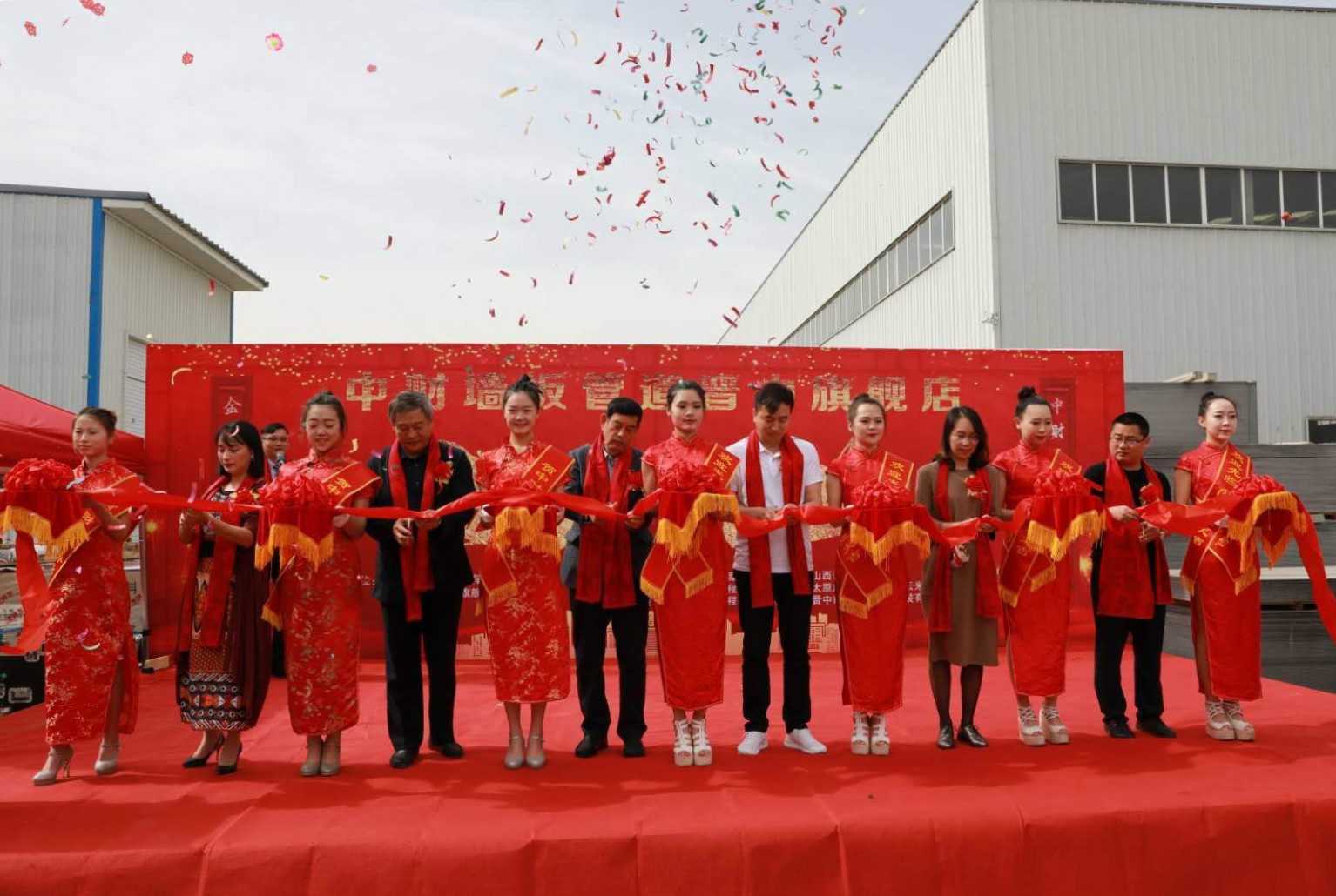 913335ce35bc532fd0.jpg 913335ce35bc532fd0.jpg