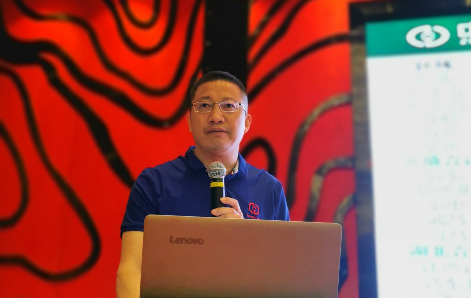 830685d1c108fcc43f.jpg 830685d1c108fcc43f.jpg