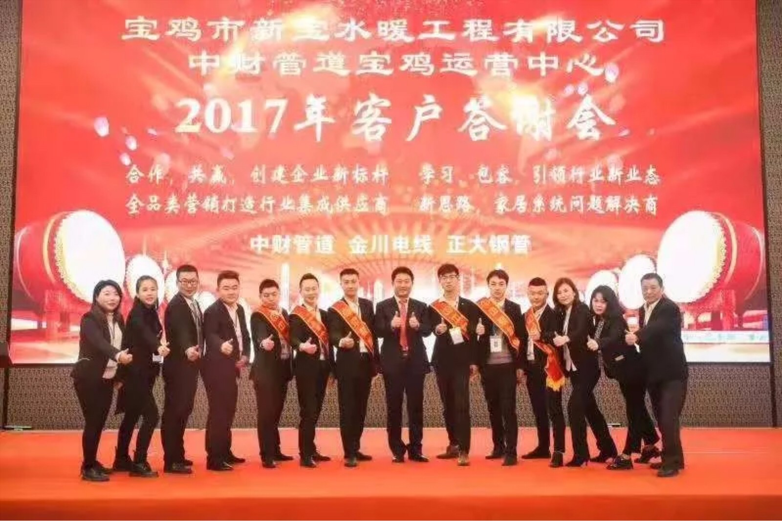 974525d280ce158b72.jpg 974525d280ce158b72.jpg