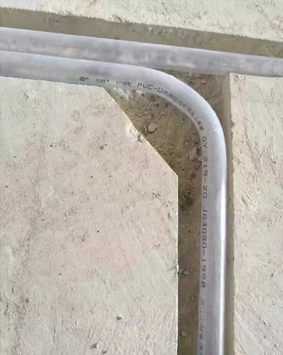 605435dbb930c1441e.jpg 605435dbb930c1441e.jpg