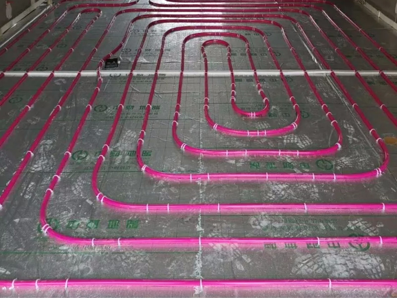 270735dc4bc526788a.jpg 270735dc4bc526788a.jpg