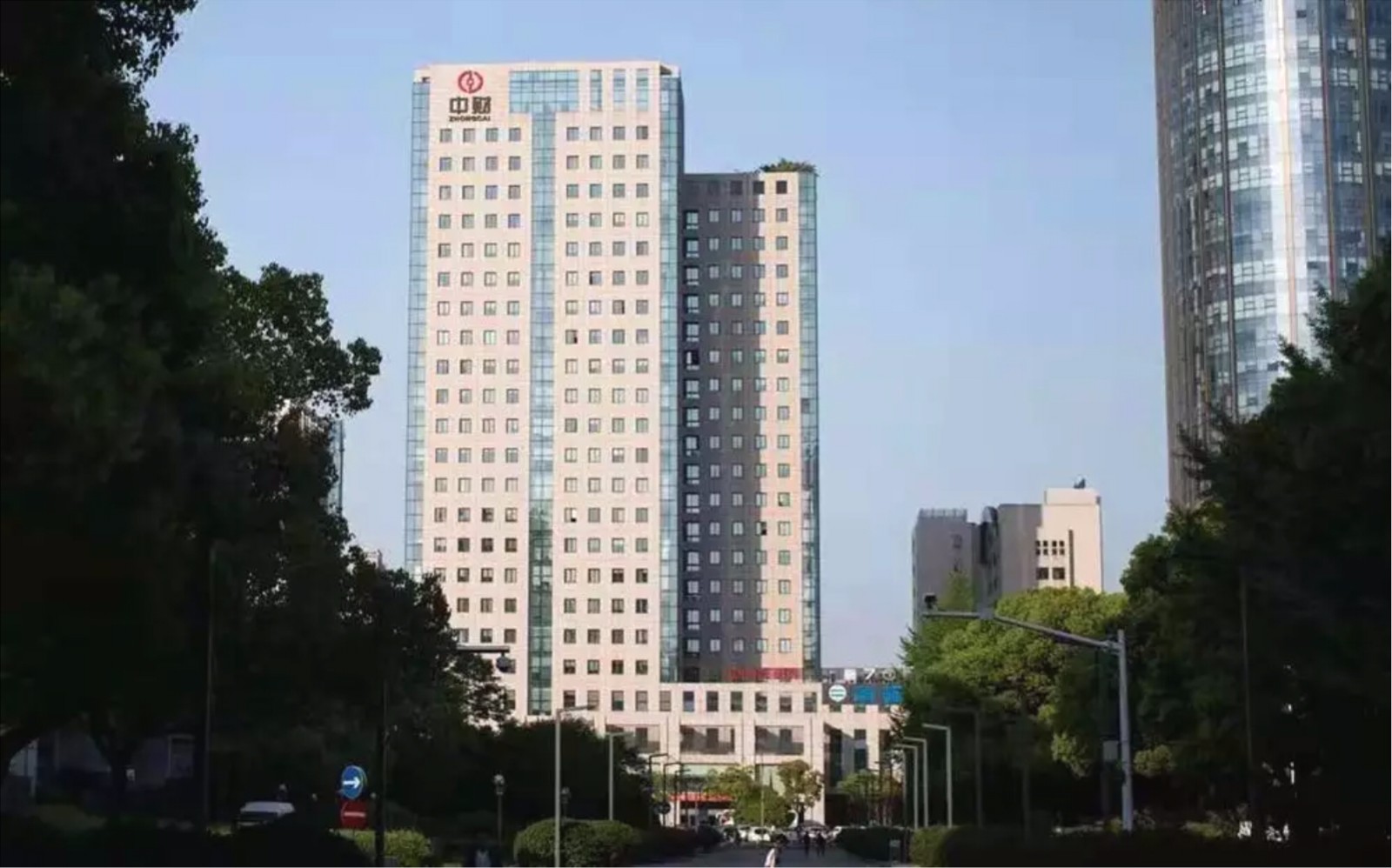 331755ddc836cafe99.jpg 331755ddc836cafe99.jpg