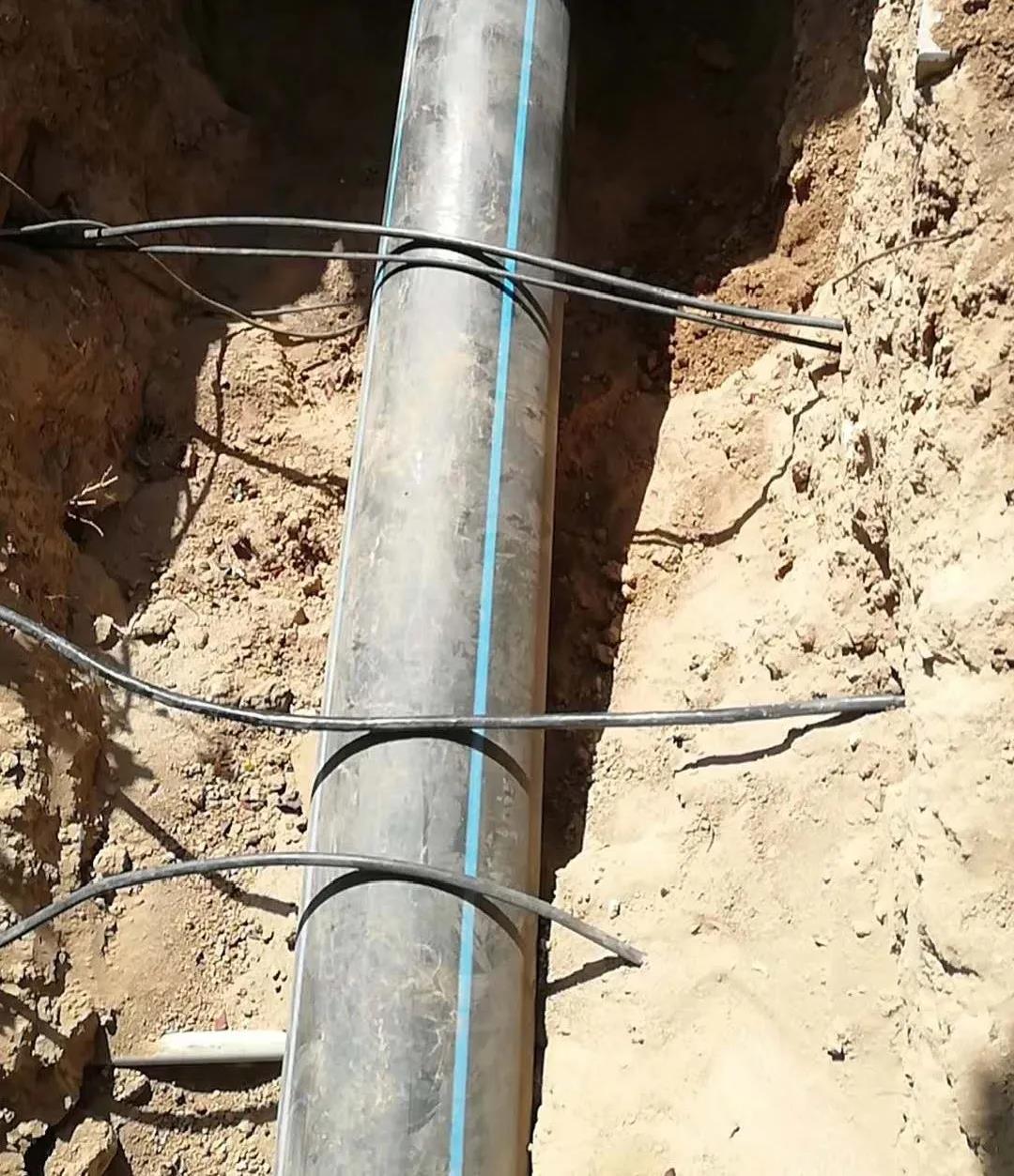 555565f2ba0bacbef8.jpg 555565f2ba0bacbef8.jpg