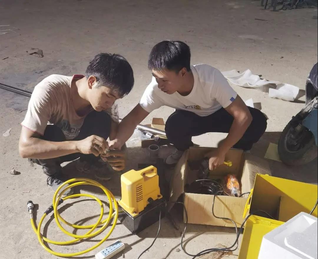 759265fa8b413457ee.jpg 759265fa8b413457ee.jpg