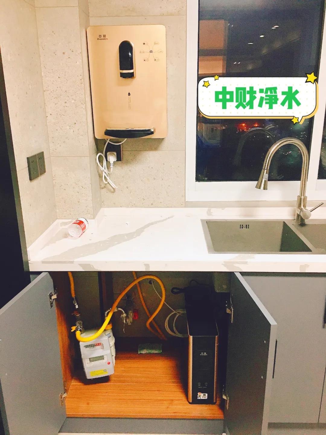 5439260a5b89fa9fe5.jpg 5439260a5b89fa9fe5.jpg