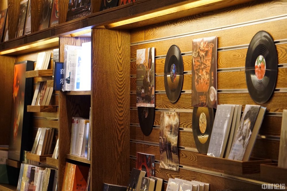 4090760e258239a8f8.jpg 4090760e258239a8f8.jpg