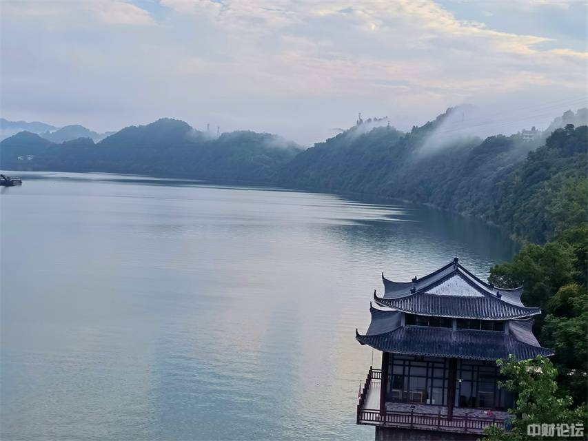 186456308176139d46.jpg 186456308176139d46.jpg