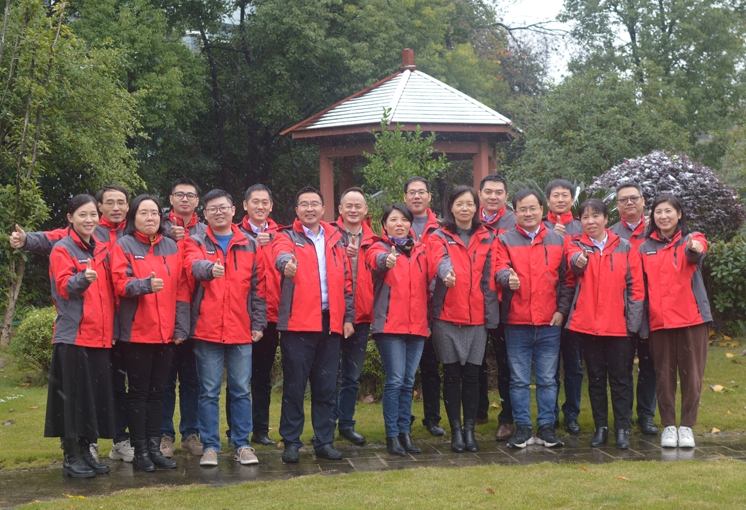 18557638d600e10e6d.png 18557638d600e10e6d.png