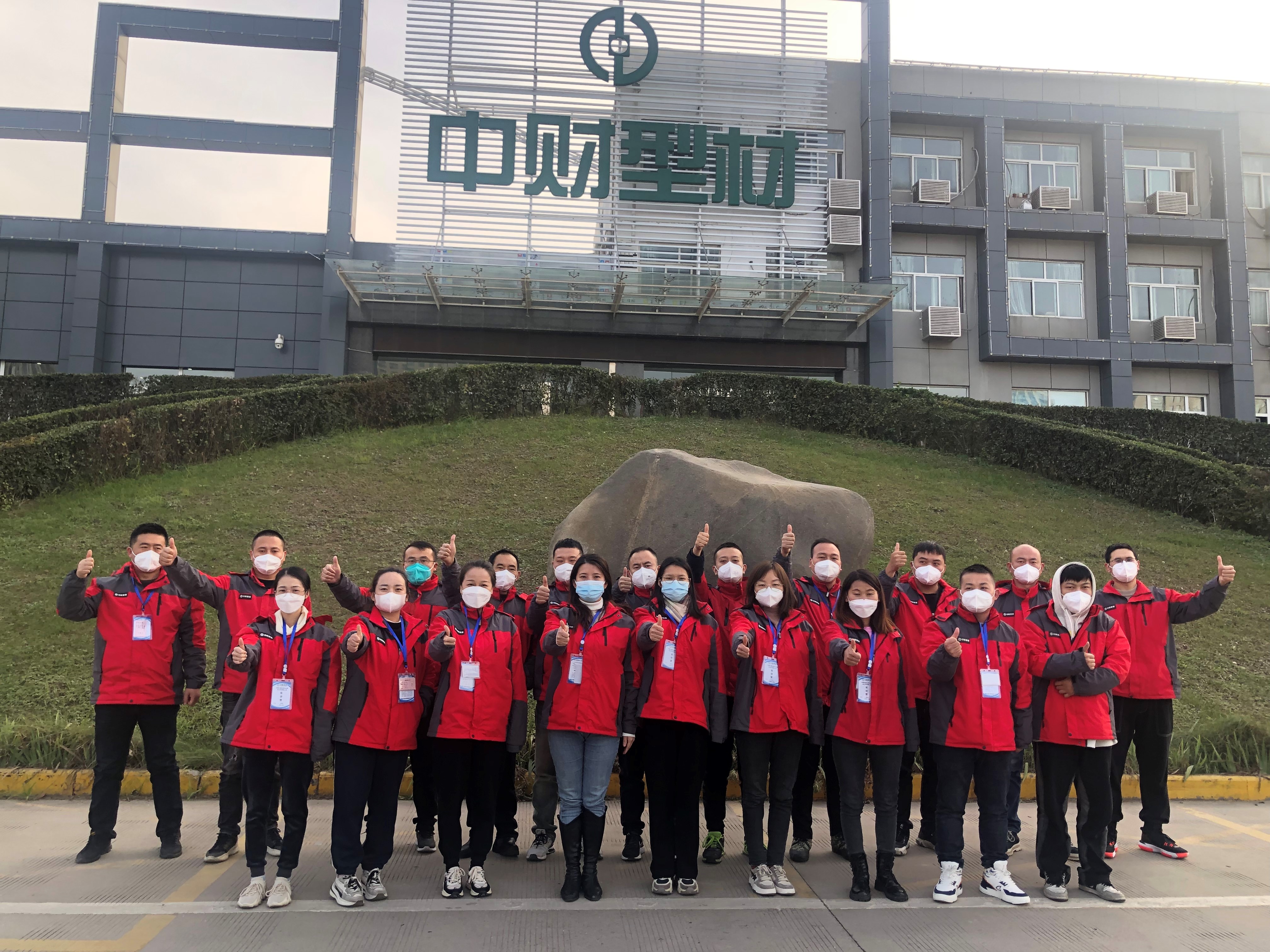 5216963ad28802215e.jpg 5216963ad28802215e.jpg