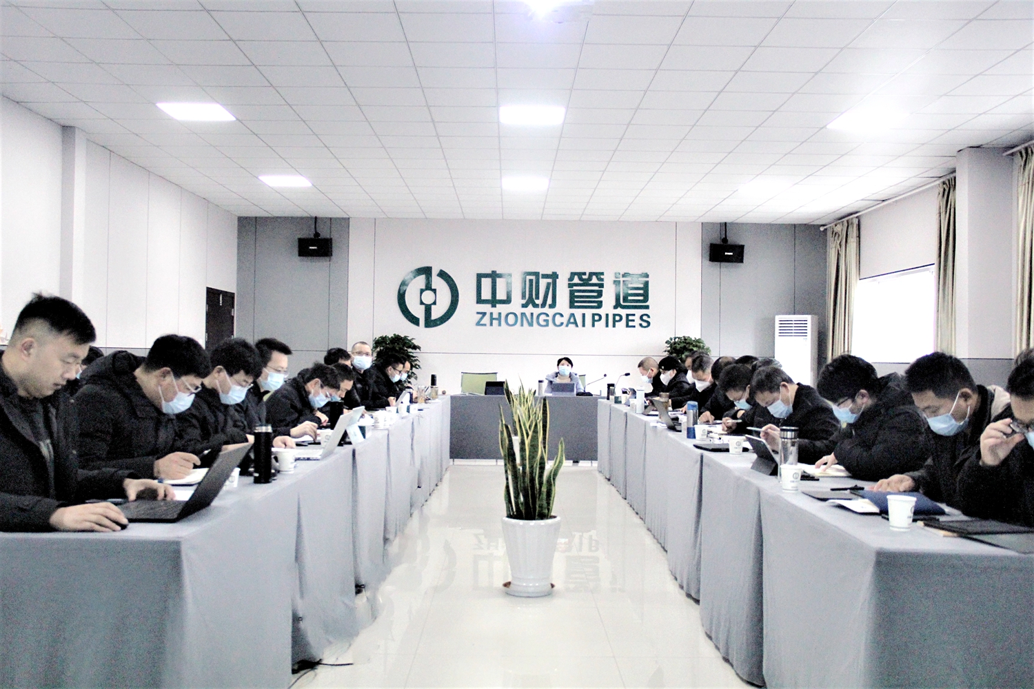 6215463c7b274a227b.jpg 6215463c7b274a227b.jpg