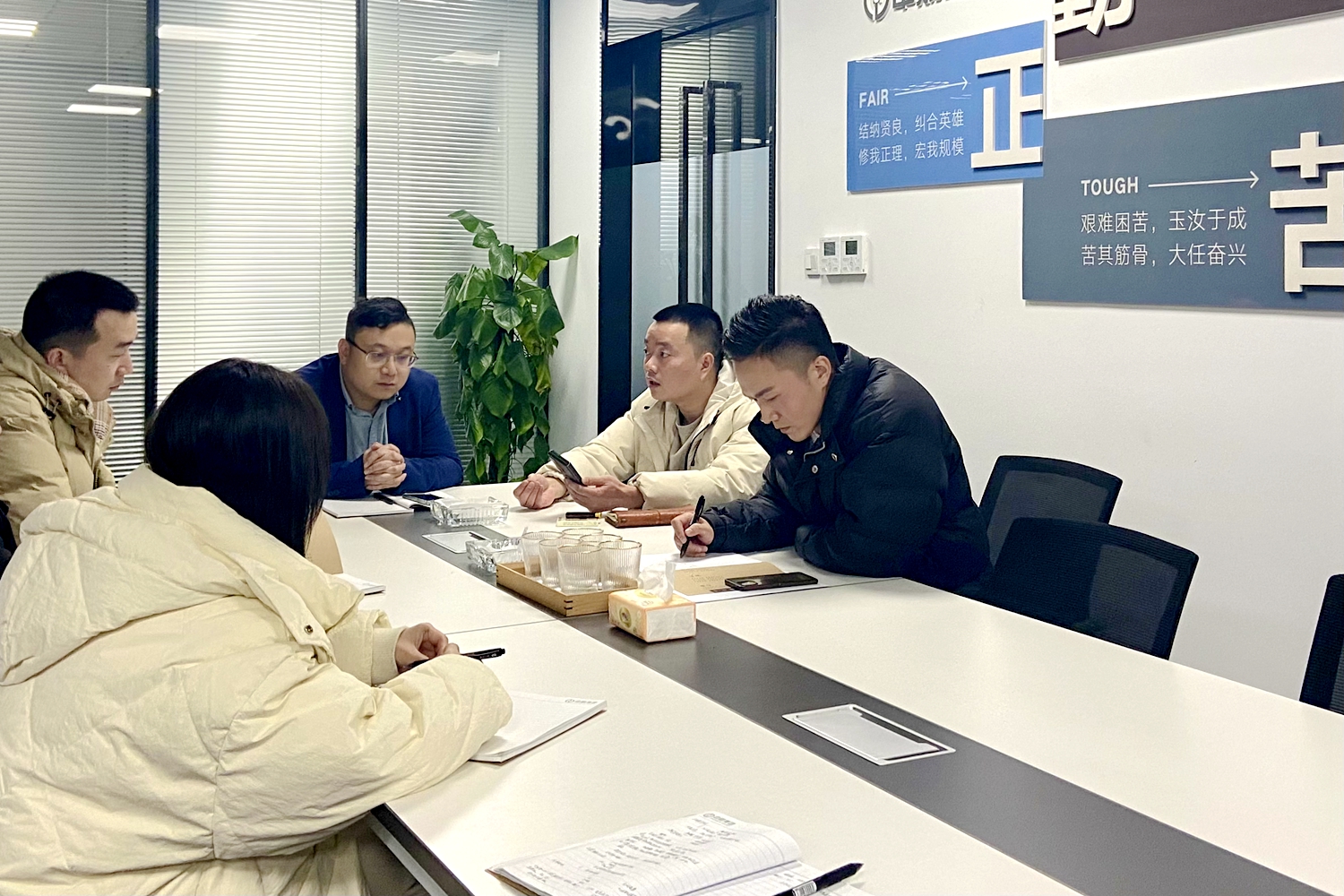 6269163c8e9bd9304a.jpg 6269163c8e9bd9304a.jpg