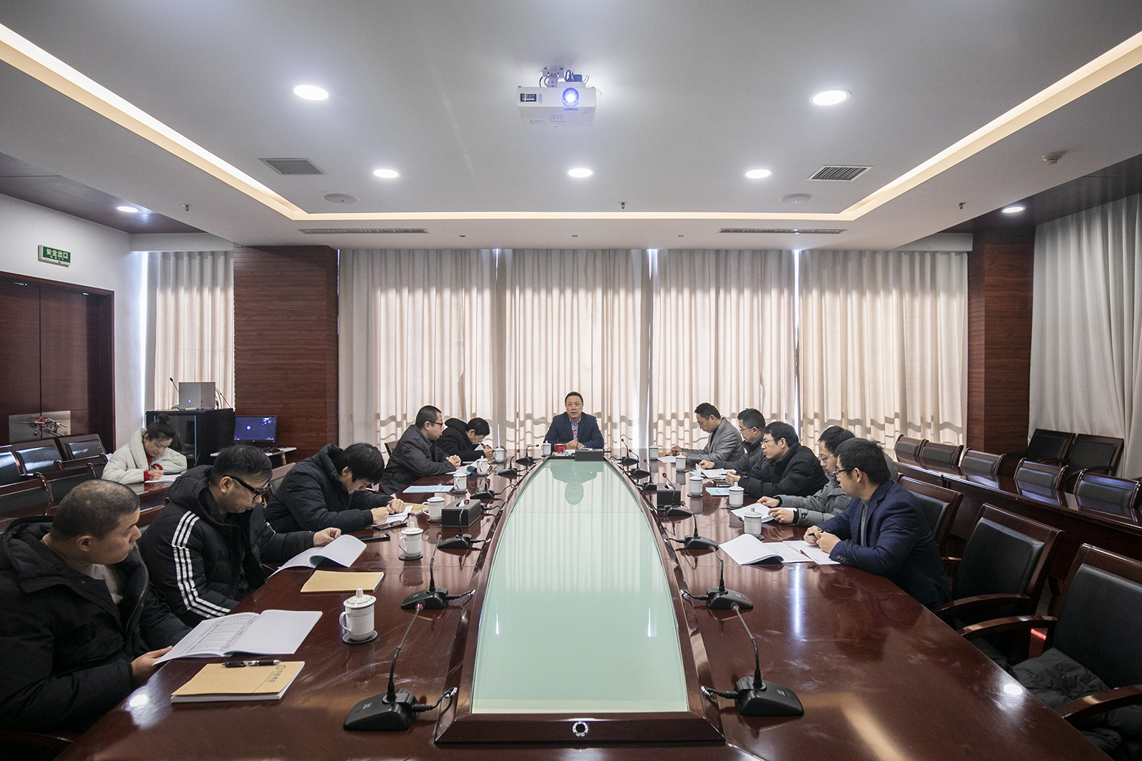 3704863d6202900893.jpg 3704863d6202900893.jpg