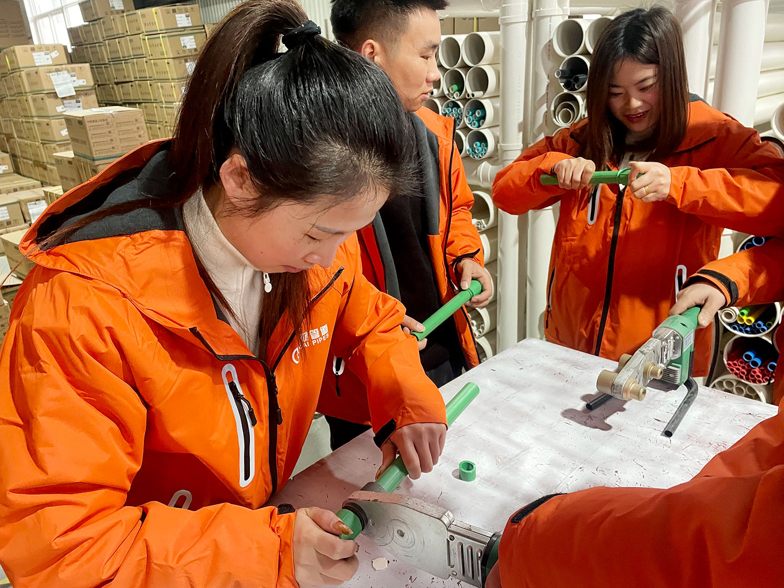 1106263e4698d1a057.jpg 1106263e4698d1a057.jpg