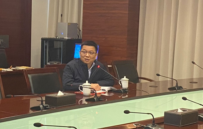 8670263ede1f1027cc.jpg 8670263ede1f1027cc.jpg