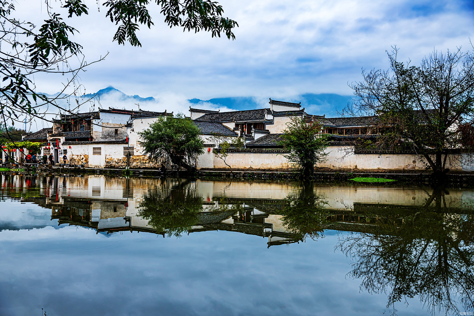 55109646423dc268dd.jpg 130824nbzllkt0jbstzsw0.jpg