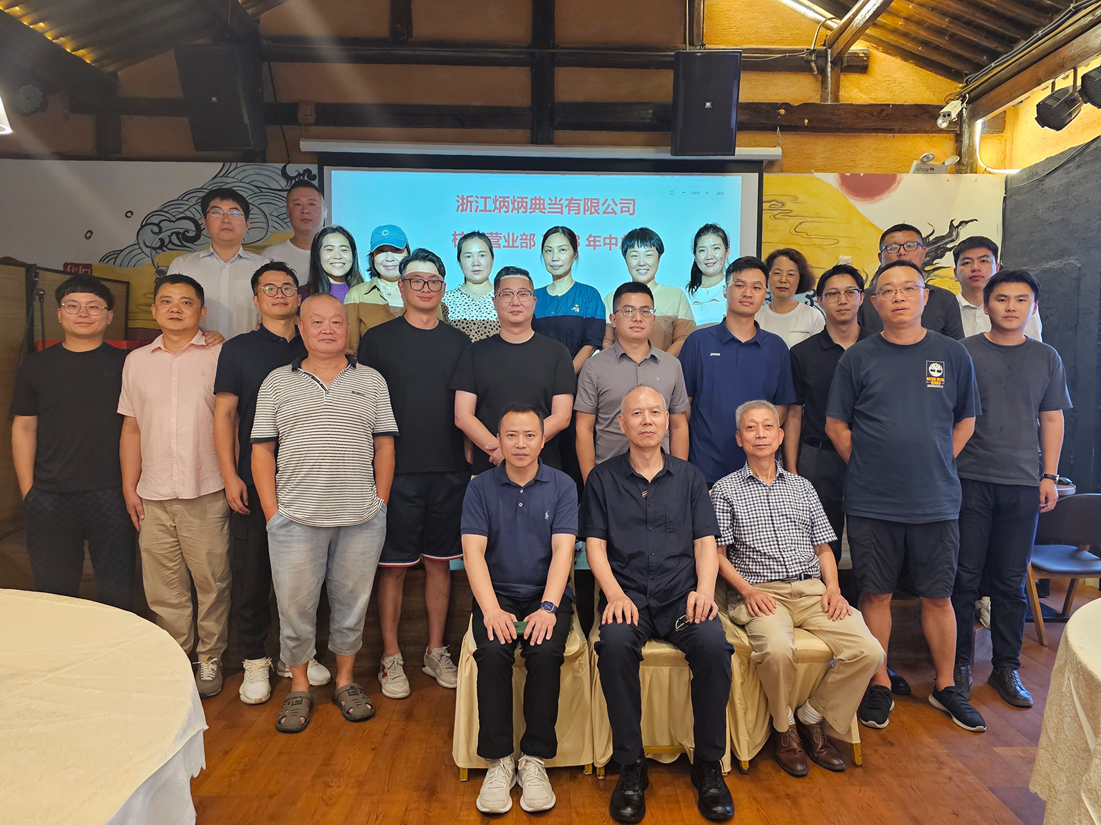 2880264be19afc5afb.jpg 2880264be19afc5afb.jpg