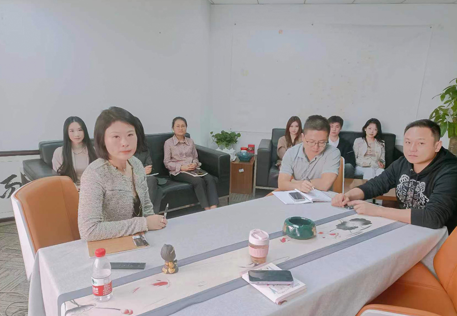 52667654afce905540.jpg 52667654afce905540.jpg