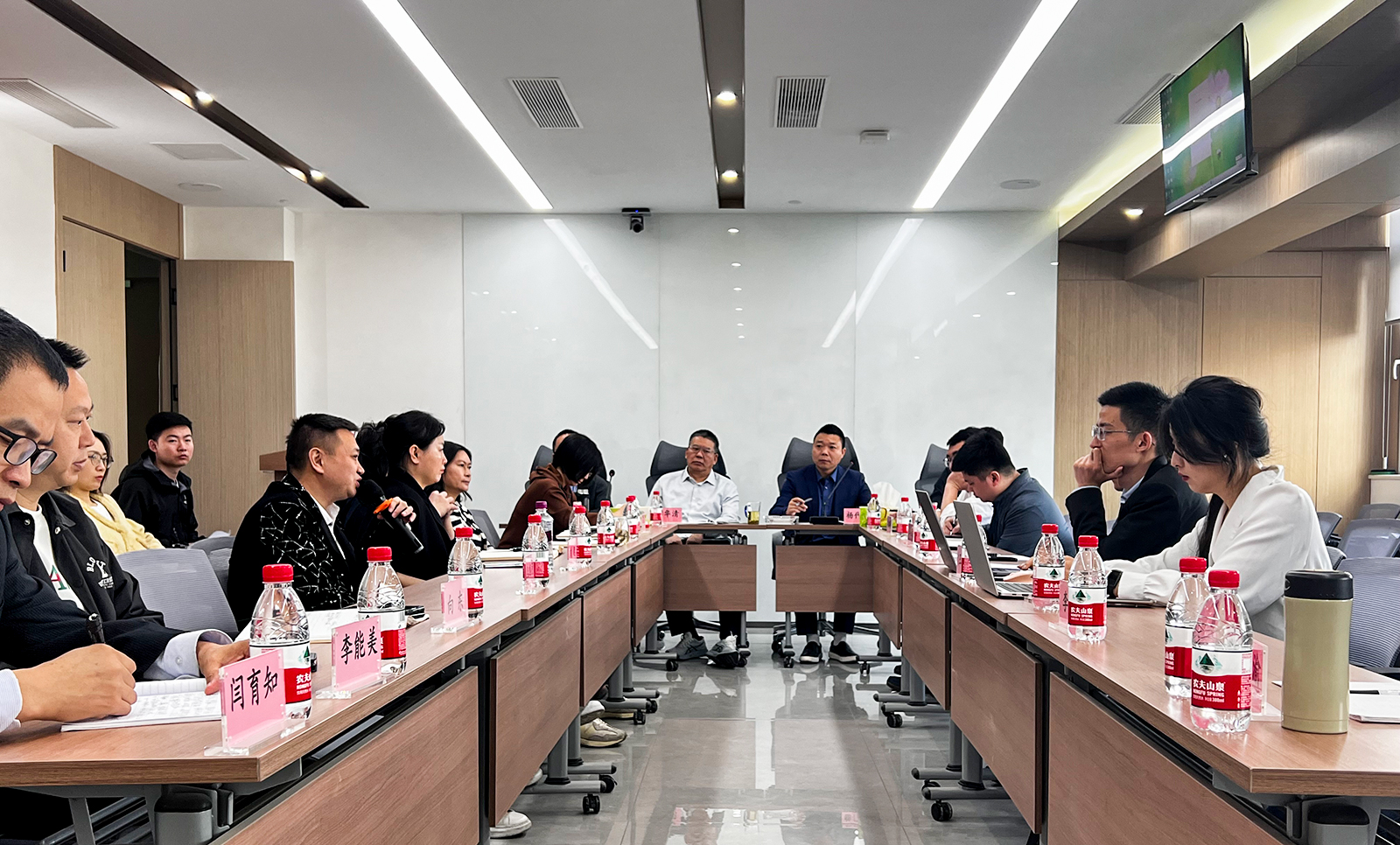 660ba0bf0d89d.jpg 660ba0bf0d89d.jpg