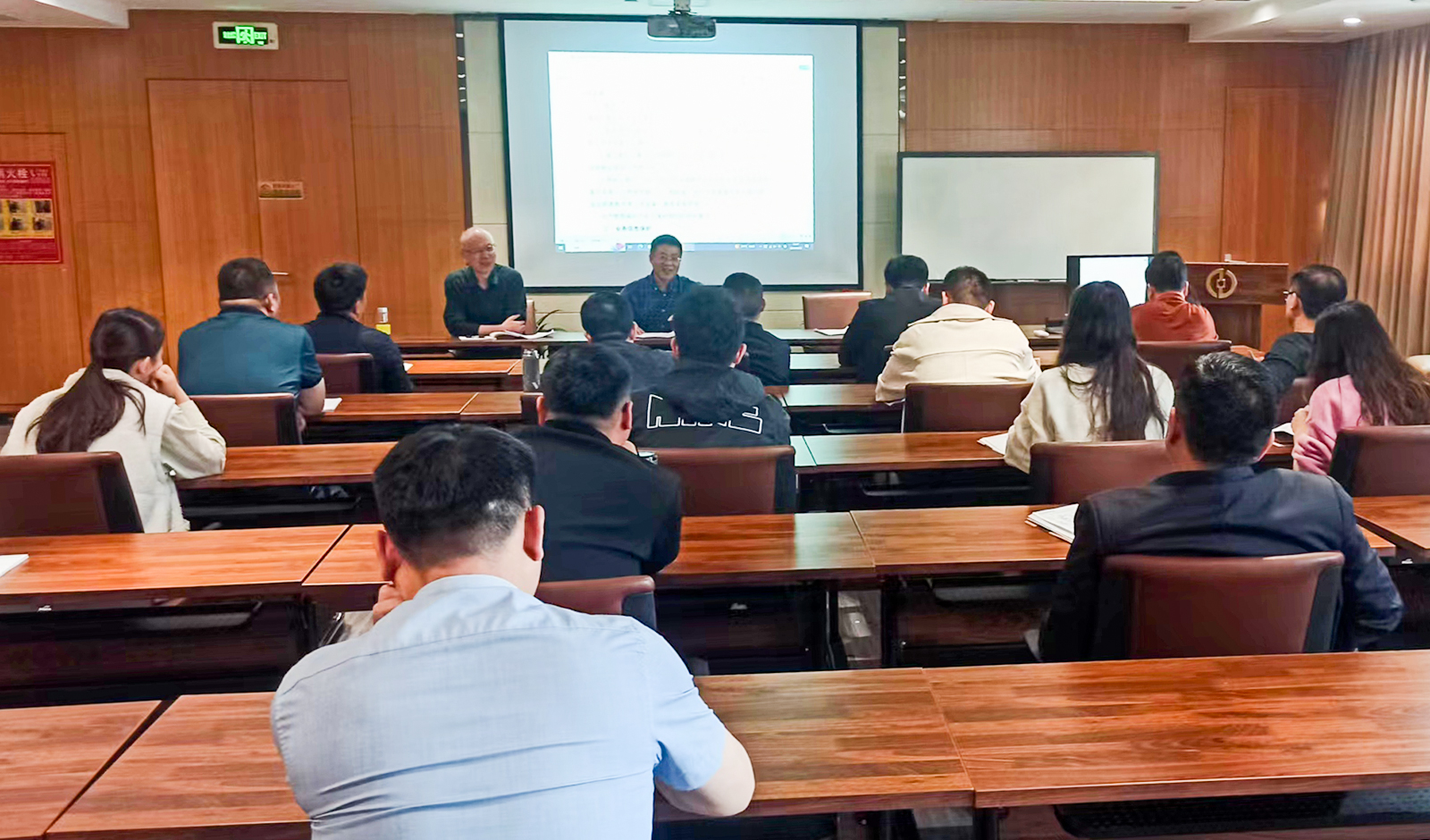 661e1ec38ab3d.jpg 661e1ec38ab3d.jpg