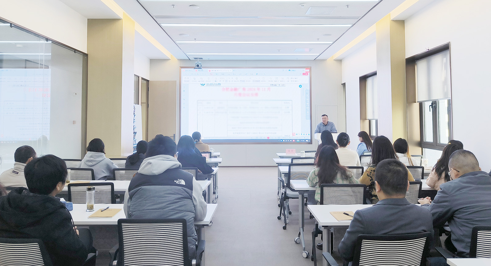 674ea704c9e42.jpg 674ea704c9e42.jpg