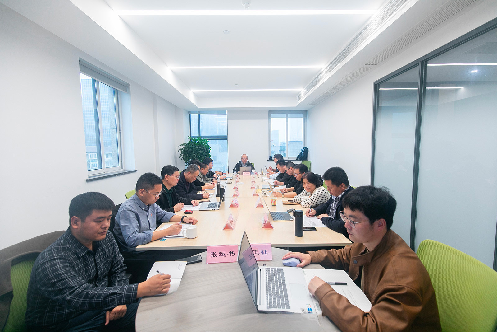 674eb31a24f7d.jpg 674eb31a24f7d.jpg