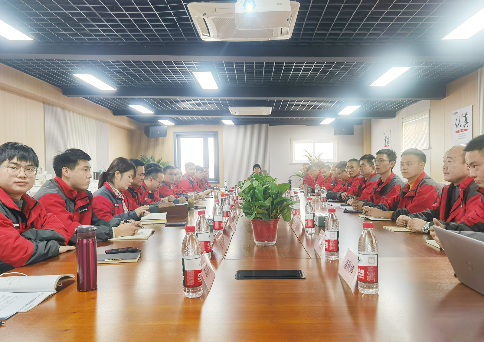 6750fc994ae3e.jpg 6750fc994ae3e.jpg