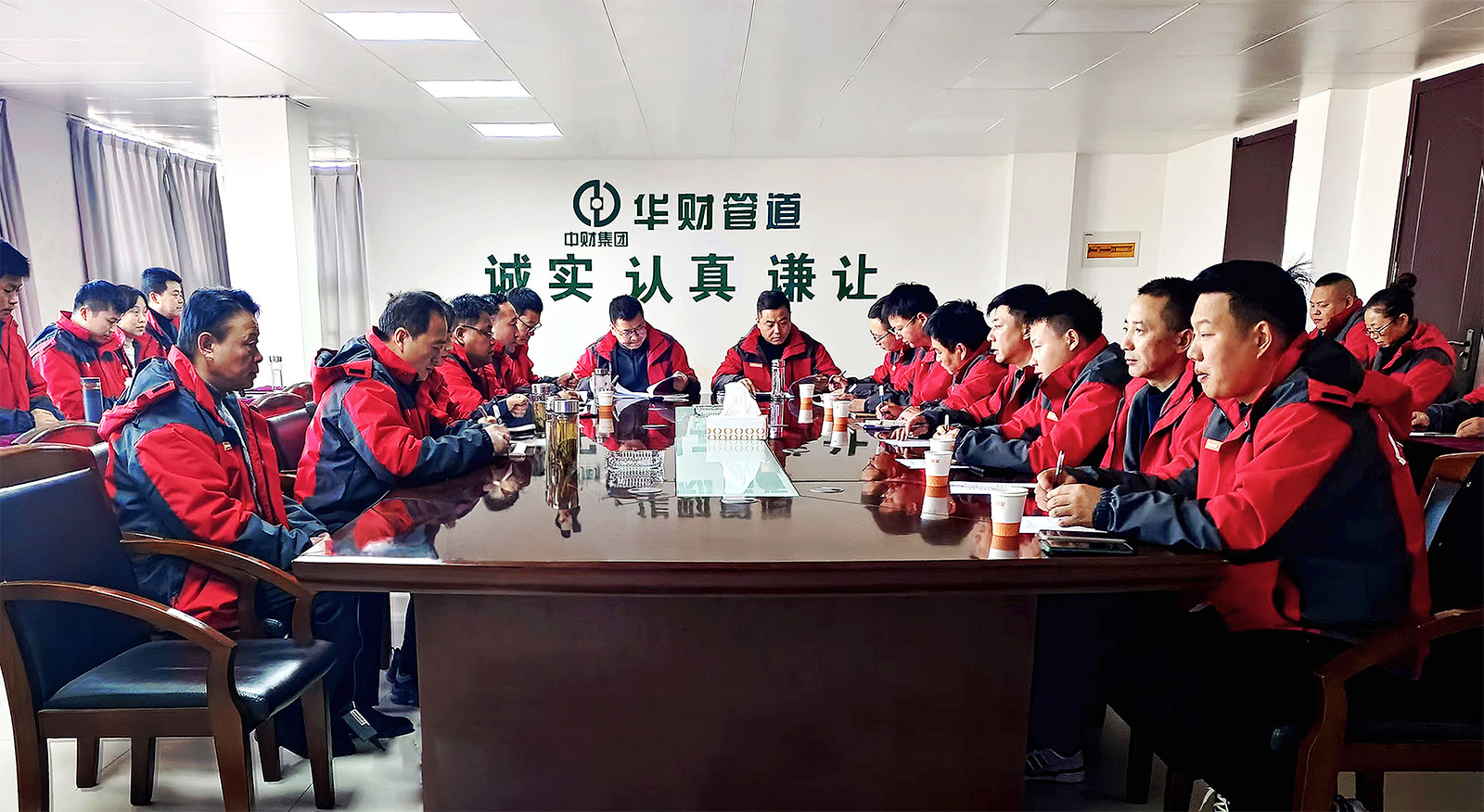 675b82b1908eb.jpg 675b82b1908eb.jpg