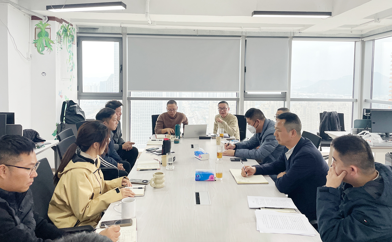 675fc3c03f8a7.jpg 675fc3c03f8a7.jpg