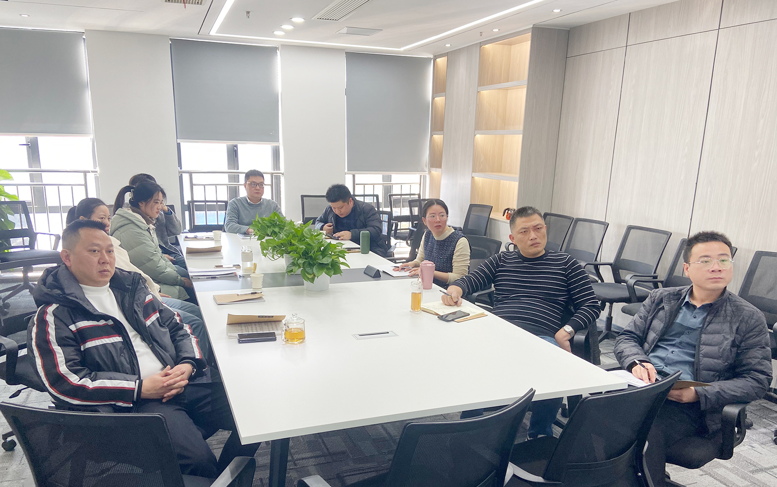 6769032a772ca.jpg 6769032a772ca.jpg