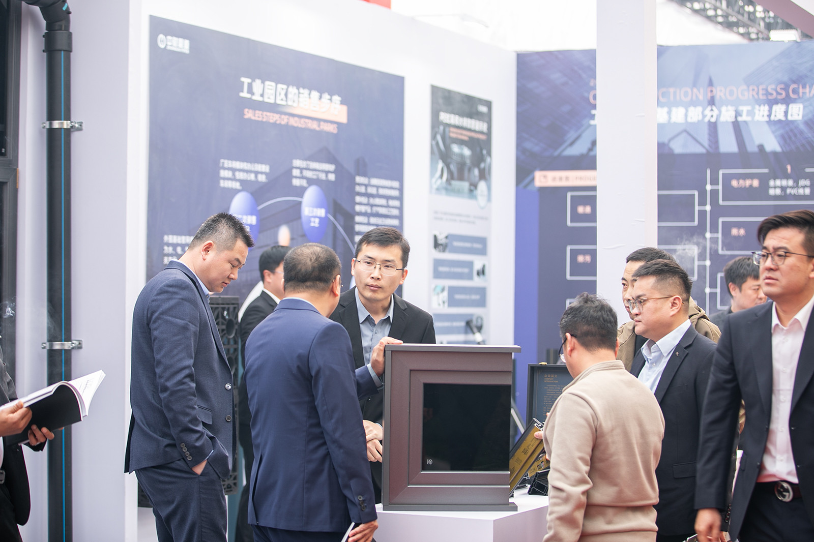 677e11f7610eb.jpg 677e11f7610eb.jpg