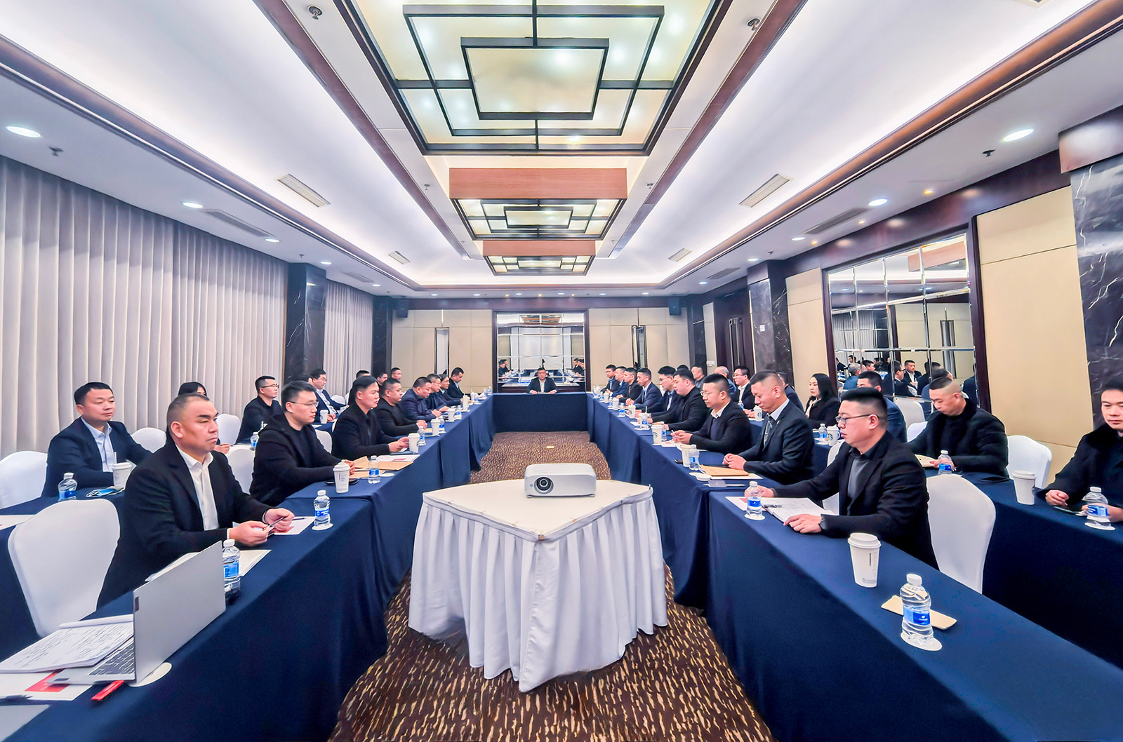 677f8f20c1cc5.jpg 677f8f20c1cc5.jpg