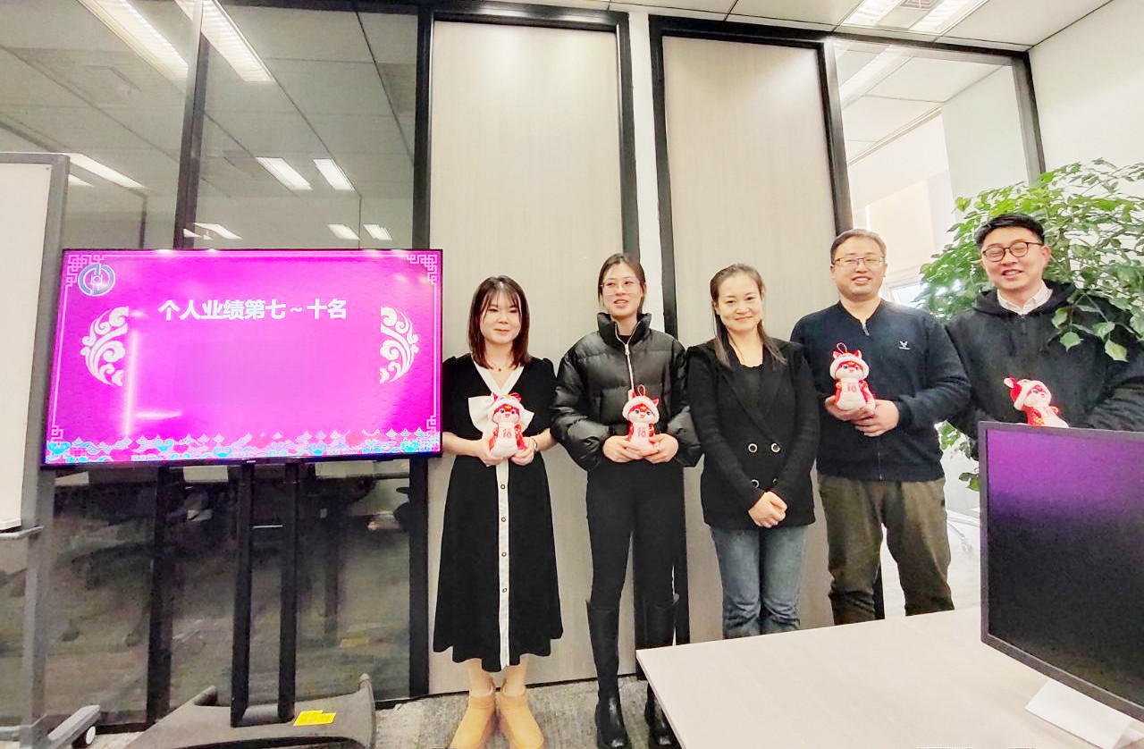 6785bcd0d3531.jpg 6785bcd0d3531.jpg