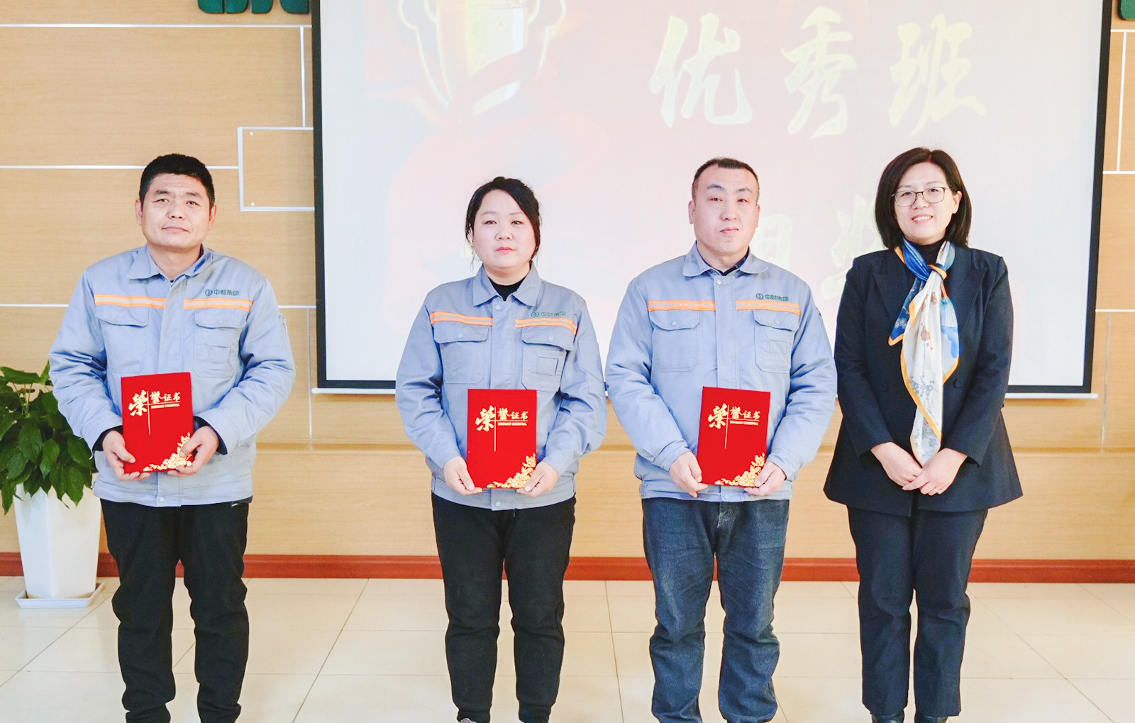 6791a7c20bd2a.jpg 6791a7c20bd2a.jpg