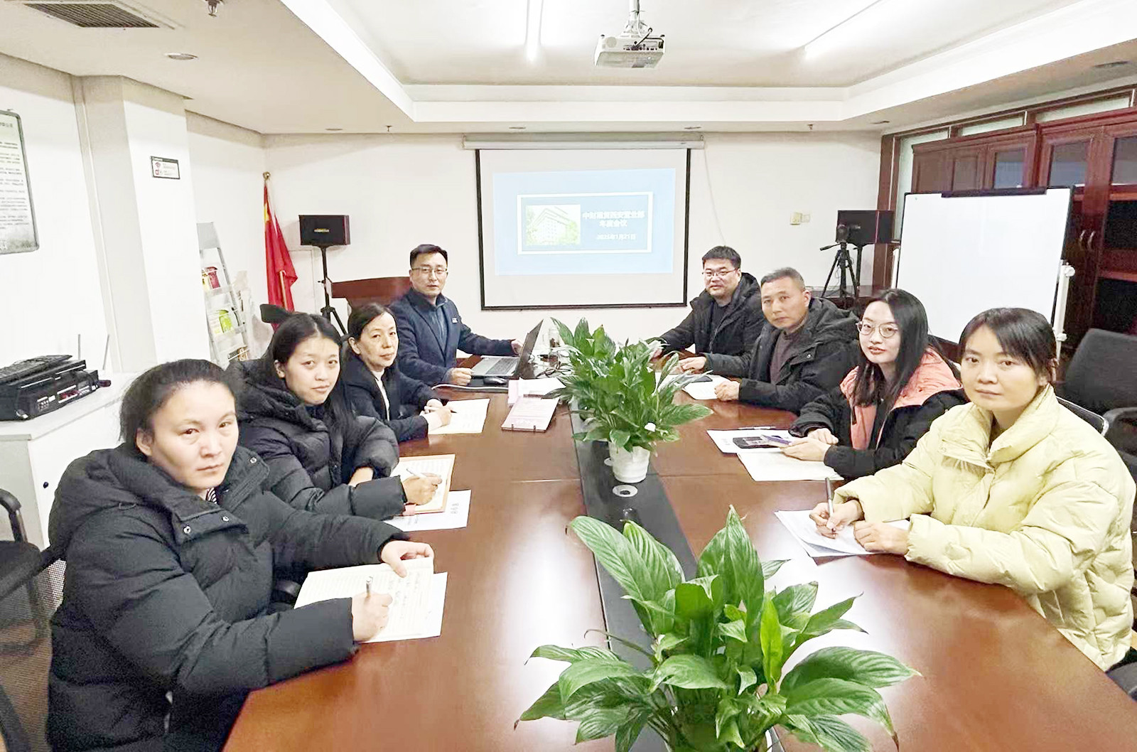 6791f775f2734.jpg 6791f775f2734.jpg