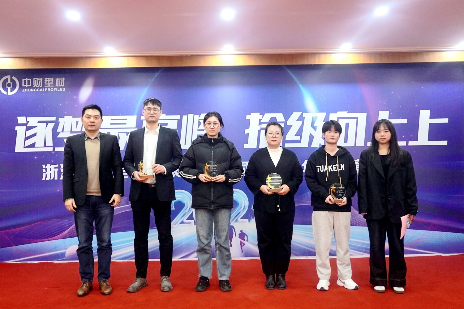 6794c57d618ee.jpg 6794c57d618ee.jpg