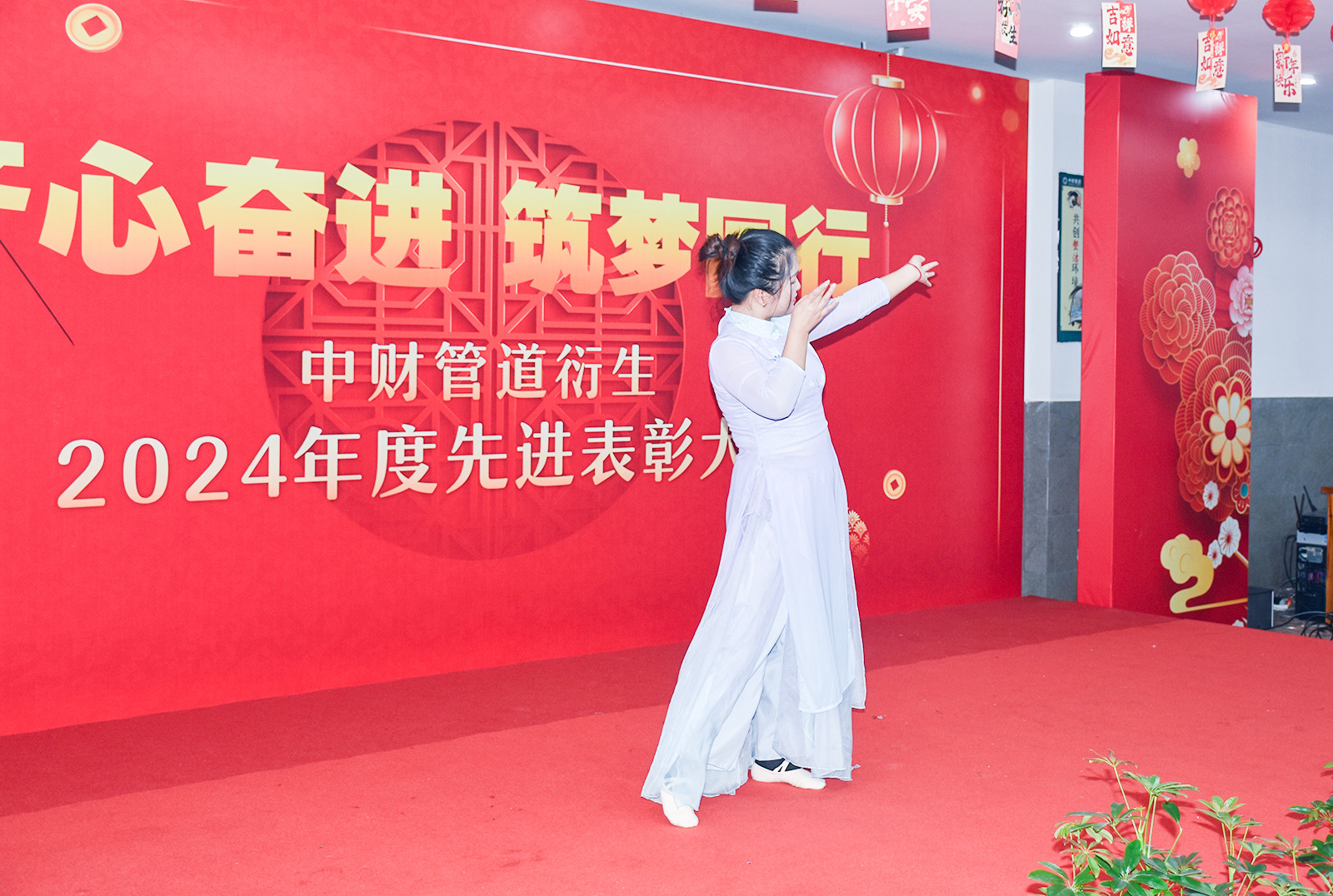 6795ca941c5bf.jpg 6795ca941c5bf.jpg