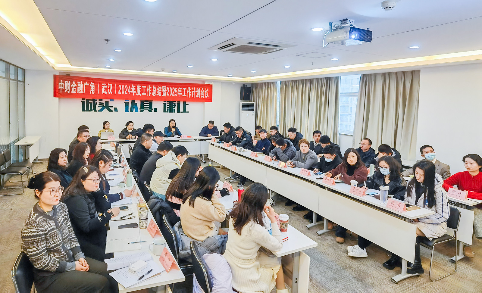 6795cd4599d3f.jpg 6795cd4599d3f.jpg