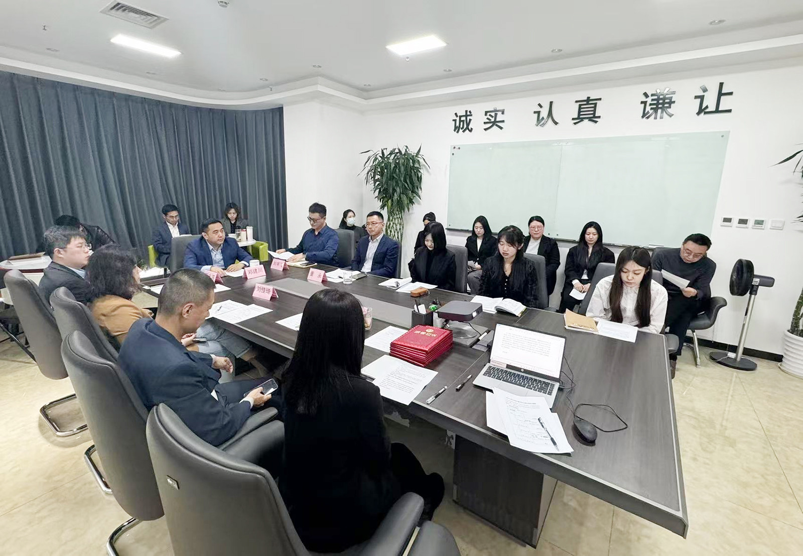 6795f716f3841.jpg 6795f716f3841.jpg