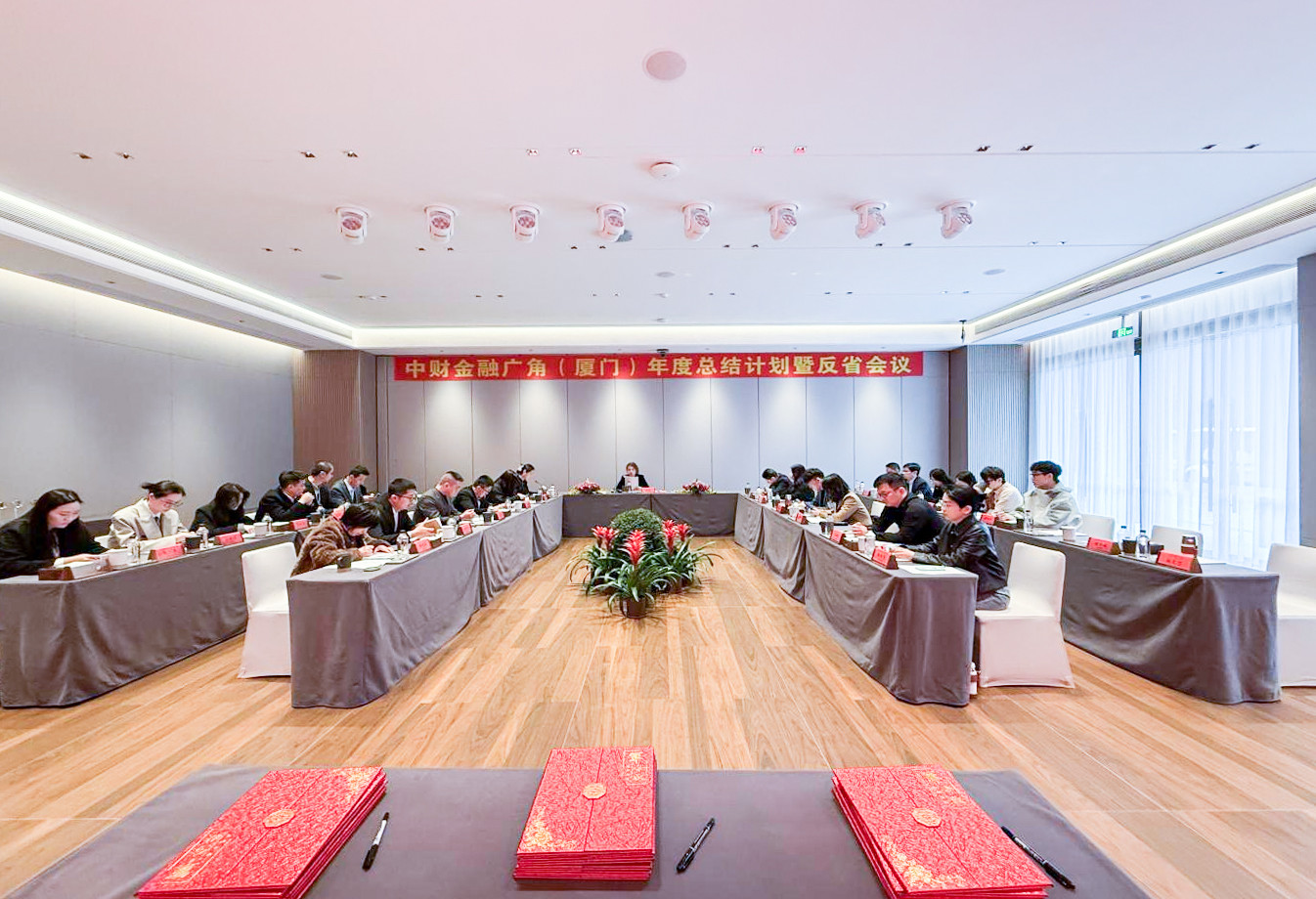 6796e6bfa0ad0.jpg 6796e6bfa0ad0.jpg