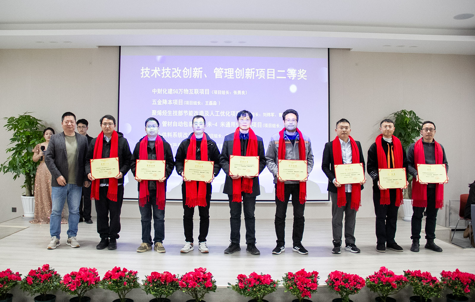 67b2d37441d6f.jpg 67b2d37441d6f.jpg