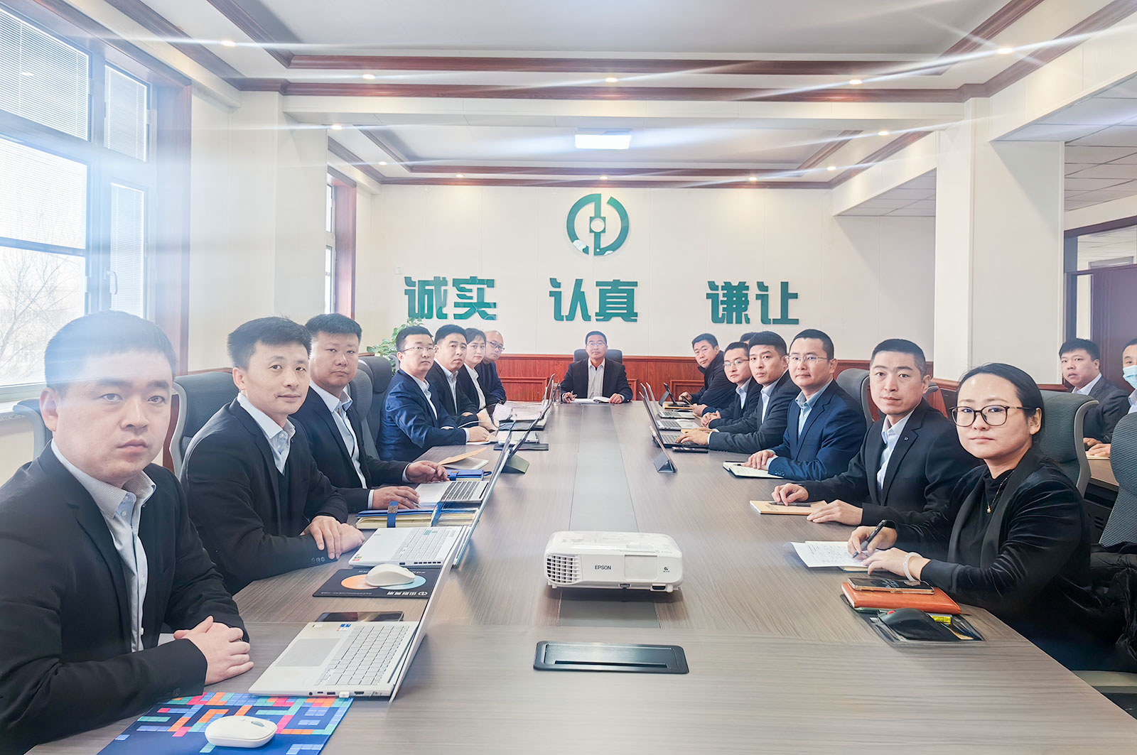 67d275b5098fb.jpg 67d275b5098fb.jpg