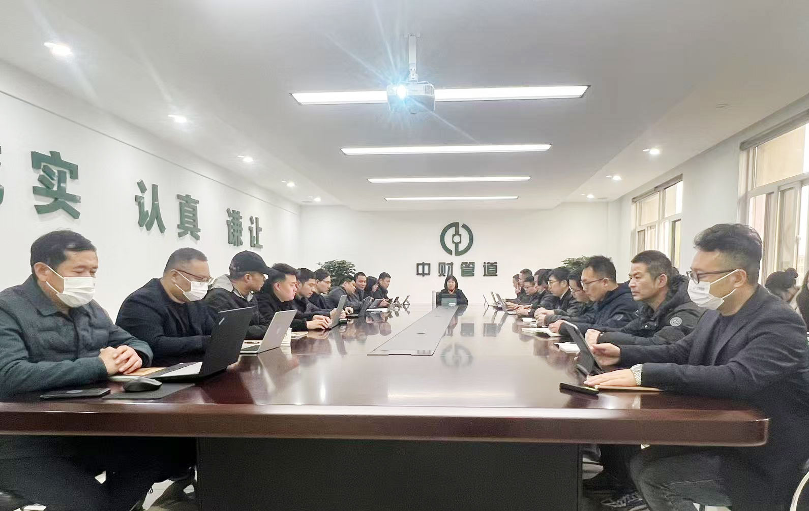 67d3ee2b744d8.jpg 67d3ee2b744d8.jpg