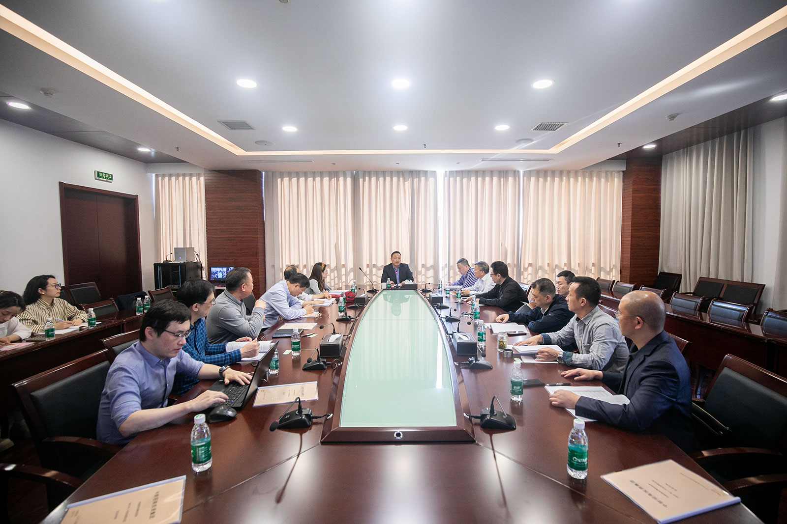 67e4a9095ee7b.jpg 67e4a9095ee7b.jpg