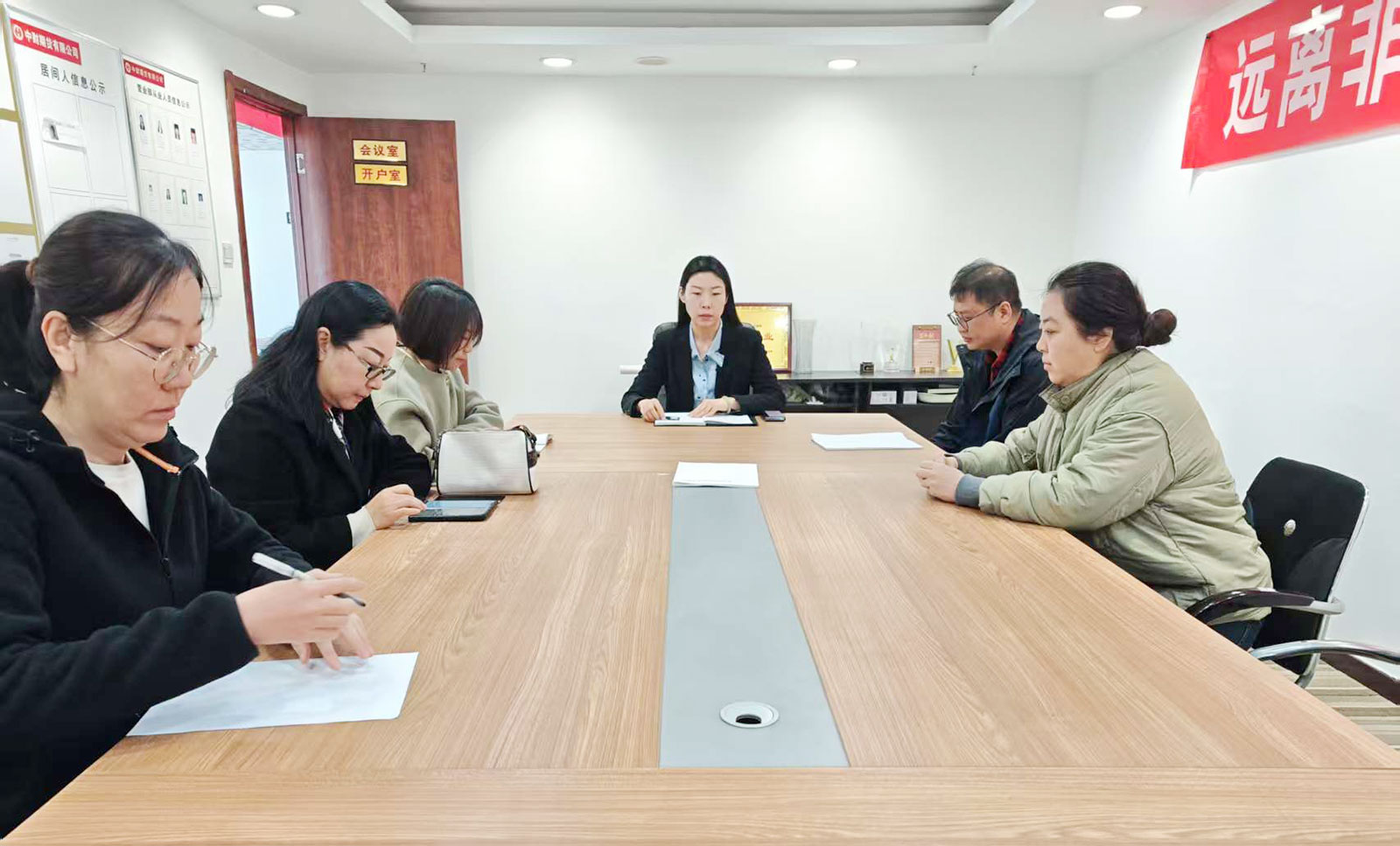 67ece85ef255f.jpg 67ece85ef255f.jpg