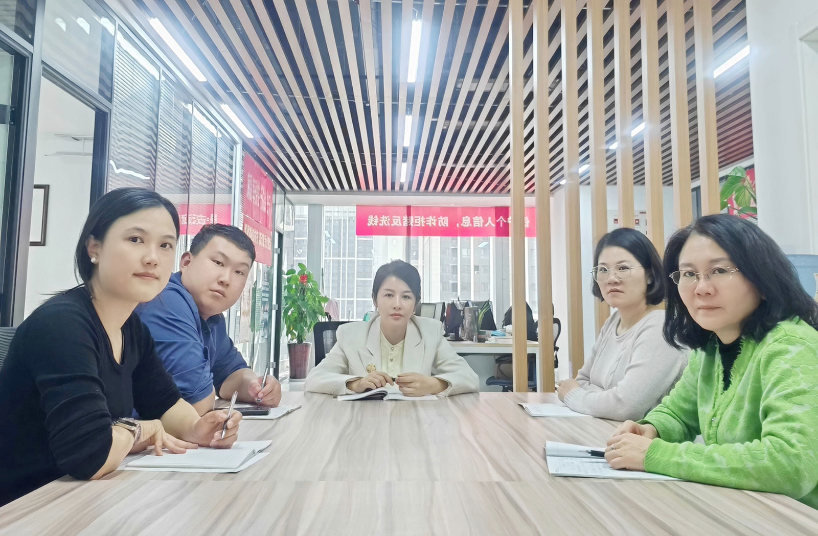 67f6271b219ee.jpg 67f6271b219ee.jpg