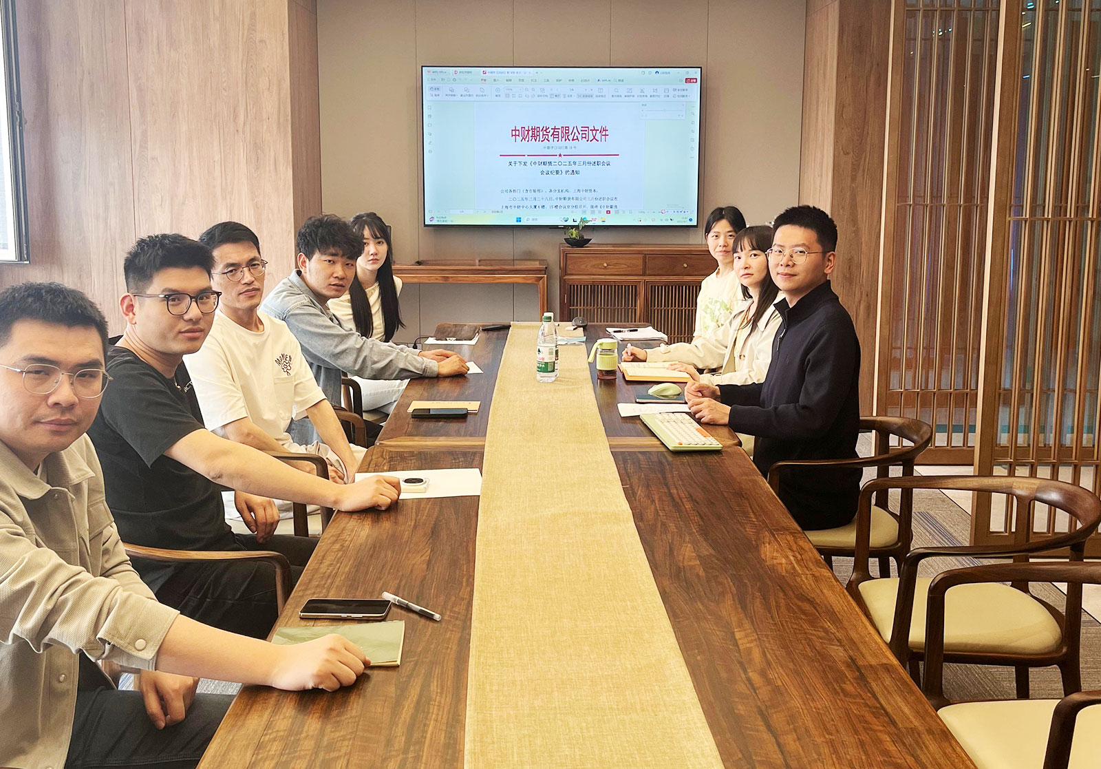 67f62905d221c.jpg 67f62905d221c.jpg