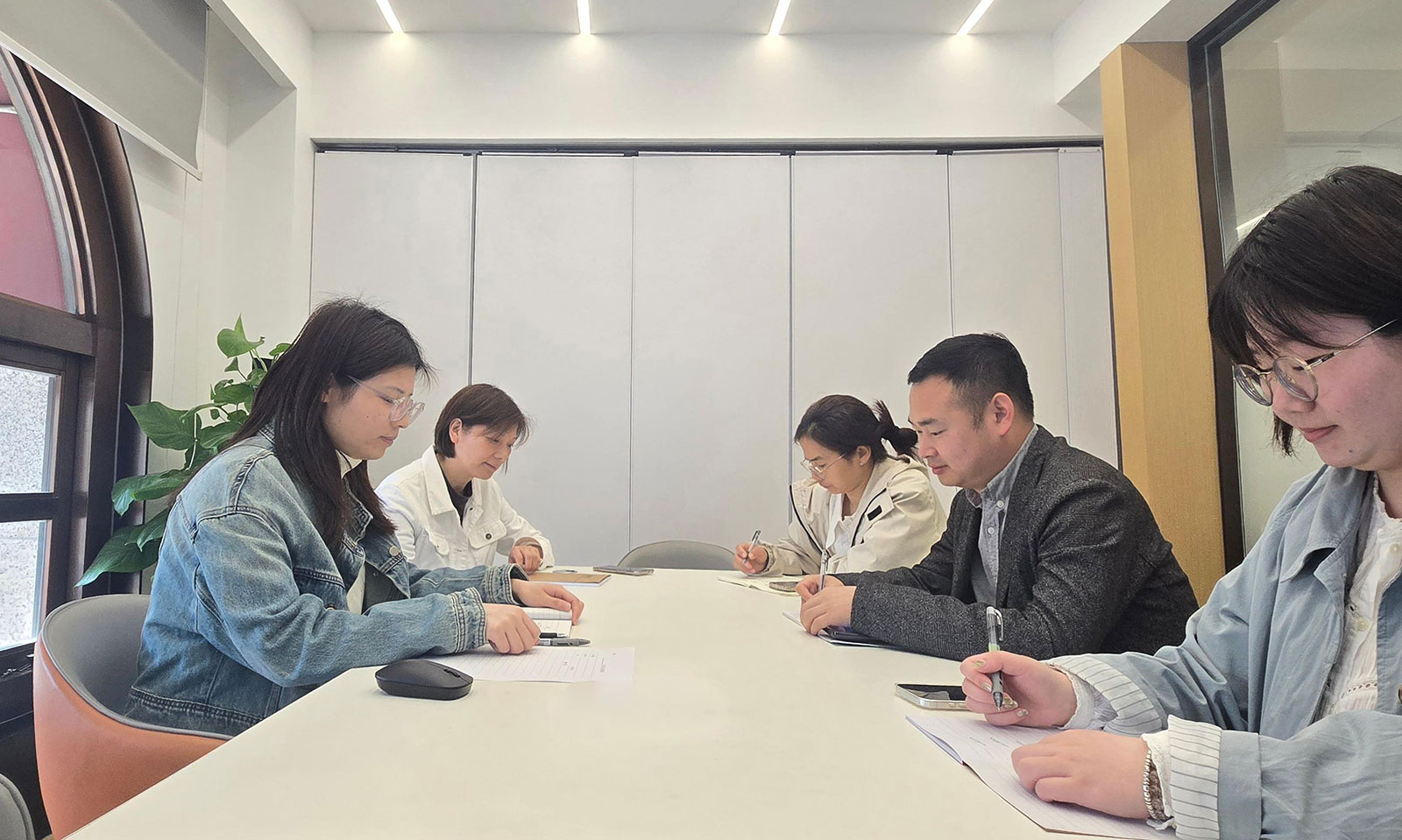 67f62a0fdf841.jpg 67f62a0fdf841.jpg